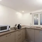 Castelli's Apartmetnts Fico 1