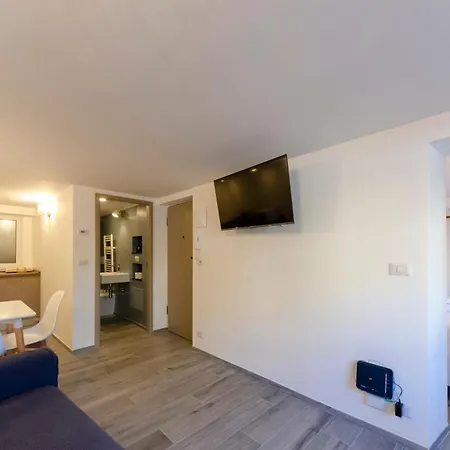 Castelli's Apartmetnts Fico 1 Appartement *